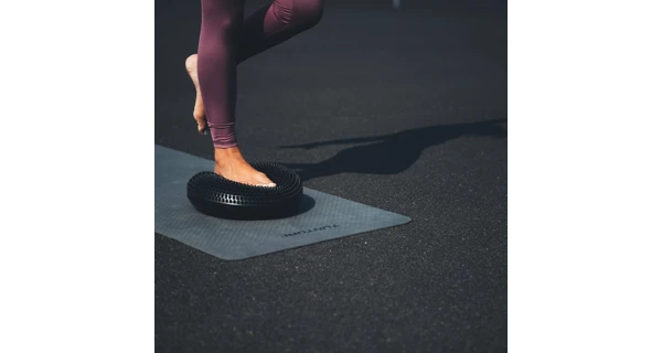 Balančná podložka TUNTURI s pumpičkou ø 33 cm