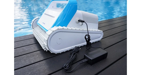 Bazénový robotický vysávač Marimex RobotVac Orinoco KOPIE