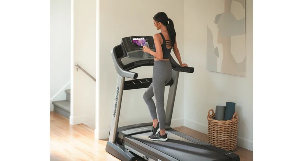 Bežecký pás NordicTrack Commercial 1750