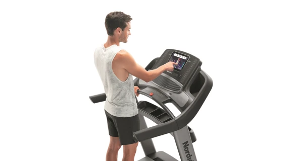 Bežecký pás NordicTrack Commercial 1750