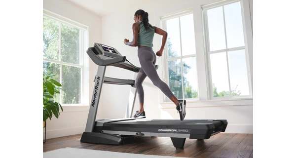 Bežecký pás NordicTrack Commercial 2450