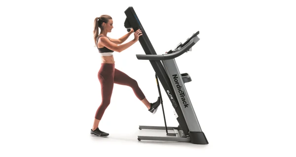 Bežecký pás NordicTrack Elite 900