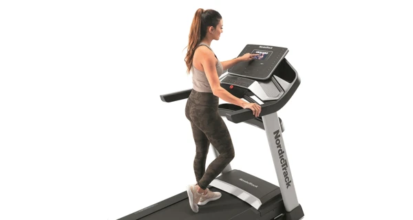 Bežecký pás NordicTrack EXP 7i