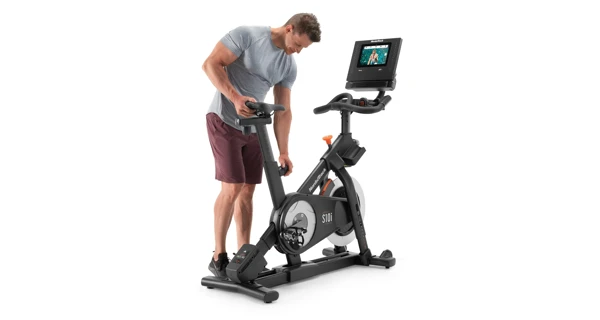 Cyklotrenažér NordicTrack Studio 10"