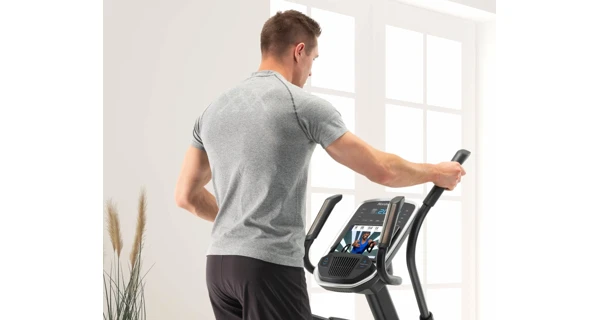 Eliptický trenažér NordicTrack C7.5