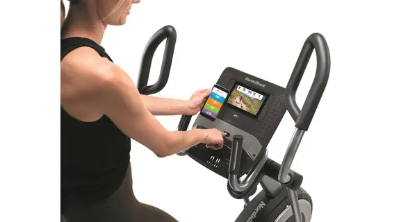 Eliptický trenažér NordicTrack C9.9