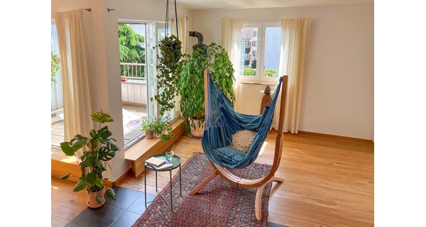 Hojdacia sedačka so stojanom La Siesta Udine Organic, blue zebra