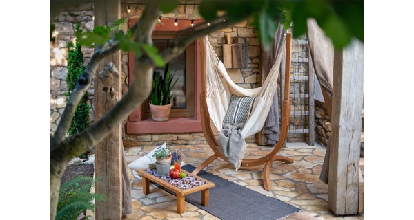 Hojdacia sedačka so stojanom La Siesta Udine Organic, latte