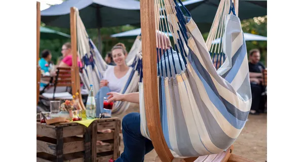 Hojdacia sedačka so stojanom La Siesta Udine Outdoor, sea salt