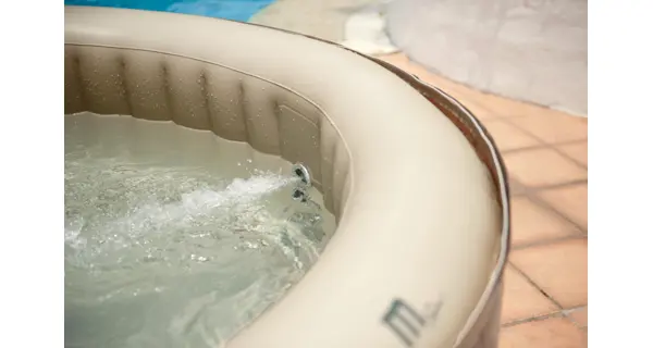 Nafukovacia vírivka MSpa Reve