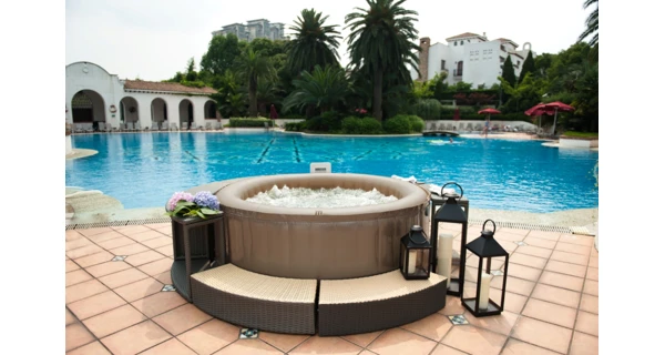 Nafukovacia vírivka MSpa Reve