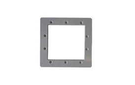 Príruba k univerzálnemu závesnému skimmeru