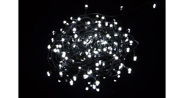 Reťaz 10 m - 100 maxi LED - studená biela