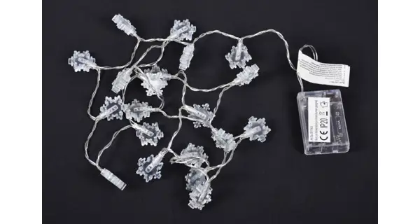 Reťaz LED - vločky - studená biela