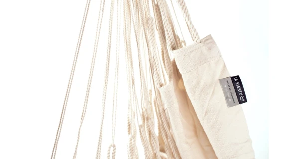 Sedačka houpací La Siesta Habana Comfort Mono latte