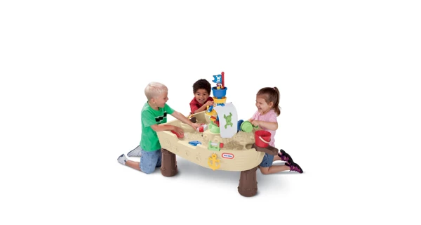 Stôl vodný - pirátska loď