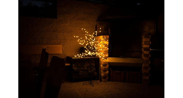 Stromček so žiarovkami 200 LED - teplá biela