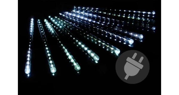 Svietiace cencúle - vodopádový efekt